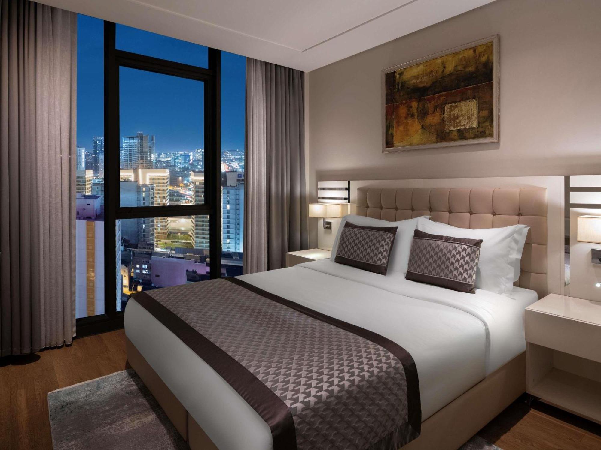 Movenpick Living Istanbul West Hotel Exterior photo